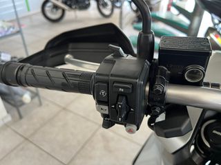 Honda ADV 350 2023-thumb-6