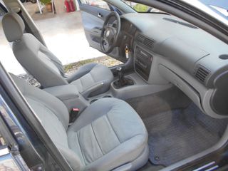 Volkswagen Passat 2004 PASSAT 1.6-thumb-4