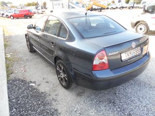 Volkswagen Passat 2004 PASSAT 1.6-thumb-23