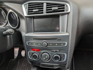 Citroen DS4 2016 FULL EXTRA/NAVI/CAMERA/ΘΕΡΜΑΙΝΟΜΕΝΑ ΚΑΘΙΣΜΑΤΑ-thumb-17