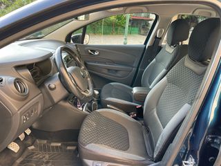 Renault Captur 2018-thumb-13