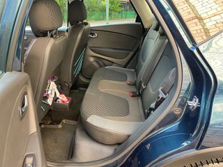 Renault Captur 2018-thumb-14