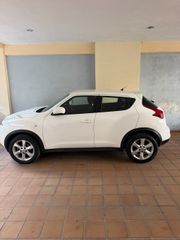 Nissan Juke 2011-thumb-1