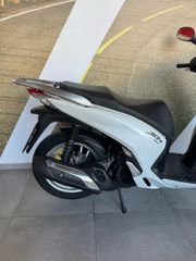 Honda SH 150i 2015 ABS-thumb-3
