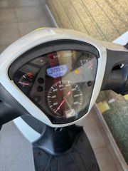 Honda SH 150i 2015 ABS-thumb-10
