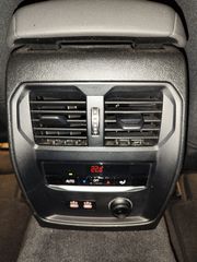 Bmw 330 2020-thumb-11