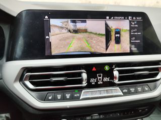 Bmw 330 2020-thumb-16