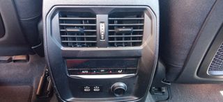 Bmw 330 2020-thumb-22