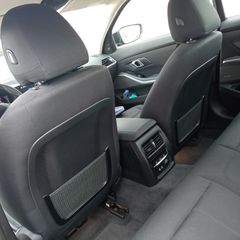 Bmw 330 2020-thumb-25