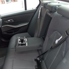 Bmw 330 2020-thumb-31