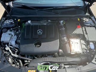 Mercedes-Benz A 180 2021-thumb-36
