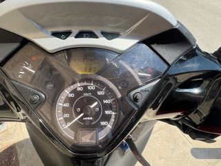 Honda SH 300i 2011-thumb-8