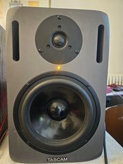 TASCAM VL A8-thumb-1