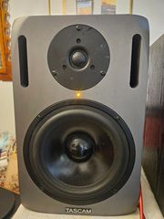 TASCAM VL A8-thumb-2
