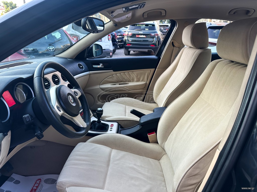 Alfa Romeo Alfa 159 thumbnail 12
