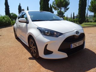 Toyota Yaris 2023 HDF ACTIVE PLUS 1.5 ΑΝΤΙΠΡΟΣΩΠΕΙΑΣ ΑΥΤΟΜΑΤΟ-thumb-2