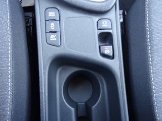 Toyota Yaris 2023 HDF ACTIVE PLUS 1.5 ΑΝΤΙΠΡΟΣΩΠΕΙΑΣ ΑΥΤΟΜΑΤΟ-thumb-17