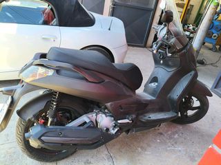 Sym Citycom 300i 2016 s-thumb-3