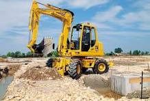 Εκσκαφέας Με Λάστιχα Komatsu 2004 PW110+ΠΕΝΤΑΜΠΟΥΚΑΛΟ