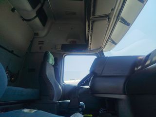 Καρότσα Κουρτίνα Volvo 2000 FH12 420XL-thumb-54