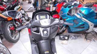 Yamaha NMAX 125 2021-thumb-18