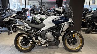 CFmoto 700 MT 2025