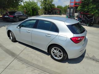Mercedes-Benz A 180 2018 D DUSINESS-thumb-2