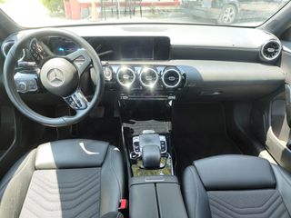 Mercedes-Benz A 180 2018 D DUSINESS-thumb-4