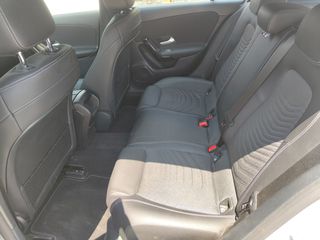 Mercedes-Benz A 180 2018 D DUSINESS-thumb-8
