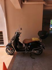 Vespa GTS 300 2016-thumb-2