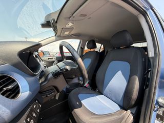 Hyundai i 10 2017 1.2 STYLE AUTOMATIC ,navigation,START STOP,book service-thumb-11