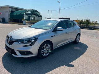 Renault Megane 2017-thumb-15