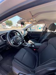 Renault Megane 2017-thumb-24