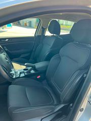 Renault Megane 2017-thumb-27
