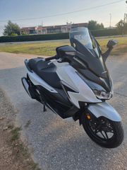 Honda Forza 350 2022-thumb-2
