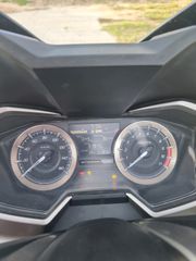 Honda Forza 350 2022-thumb-12