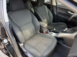 Toyota Auris 2012 1.8 HYBRID 203.000ΧΛΜ-thumb-8