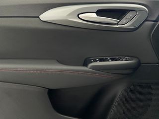 Alfa Romeo Tonale 2023 Veloce 1.3 AT 280HP PHEV Q4-thumb-23