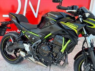 Kawasaki Z 650 2020-thumb-29