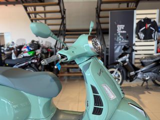 Vespa 2026 GTS 310 80th-thumb-3