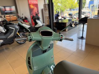 Vespa 2026 GTS 310 80th-thumb-11