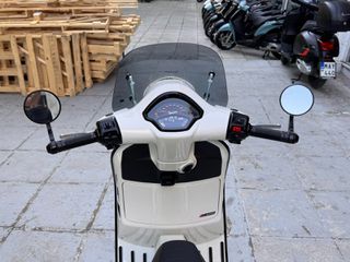 Vespa GTS Super Sport 310 2025 E5+-thumb-2