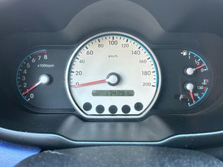 Hyundai i 10 2009 1.2-thumb-28