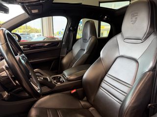 Porsche Cayenne 2021 COUPE GTS E-HYBRID PANO/BOSE/SPORT CHRONO - VENER1S MOTORS-thumb-37