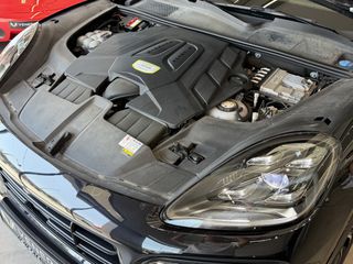Porsche Cayenne 2021 COUPE GTS E-HYBRID PANO/BOSE/SPORT CHRONO - VENER1S MOTORS-thumb-58