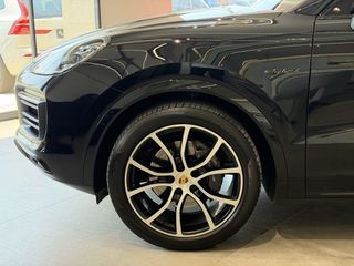 Porsche Cayenne 2021 COUPE GTS E-HYBRID PANO/BOSE/SPORT CHRONO - VENER1S MOTORS-thumb-12