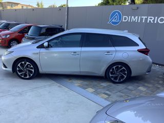 Toyota Auris 2016-thumb-3