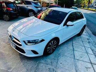 Mercedes-Benz A 160 2023 STYLE-thumb-5