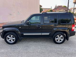 Jeep Cherokee 2009 CHEROKEE 2,800 DIESEL