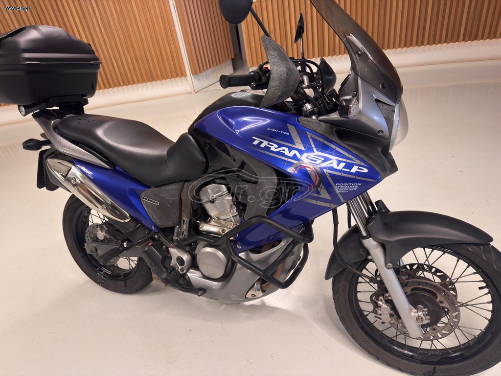 Honda Transalp 700 2014